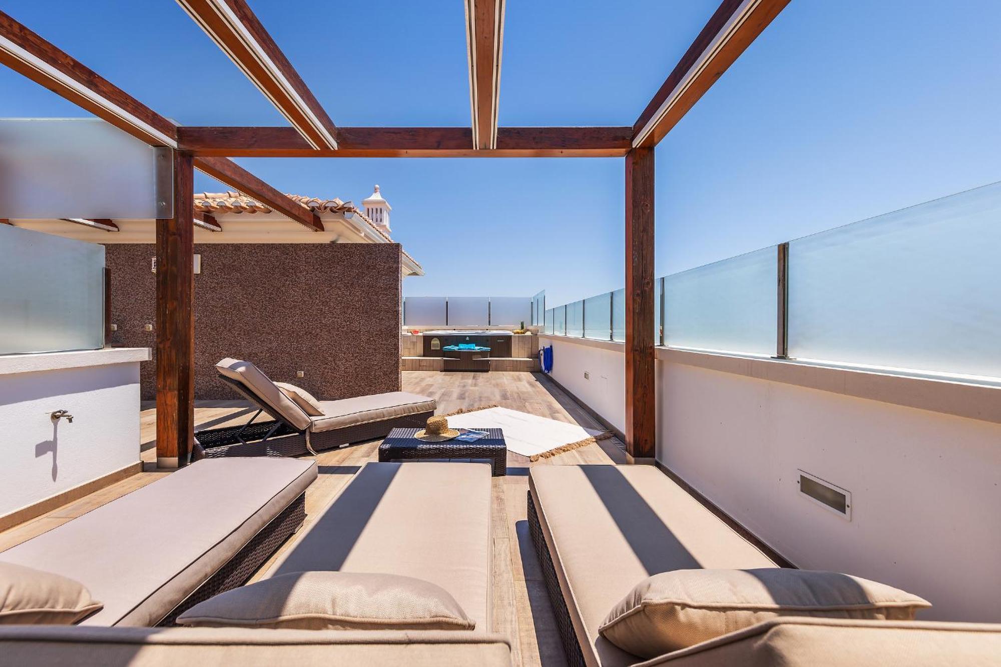 Sunflower By Ocvillas Albufeira